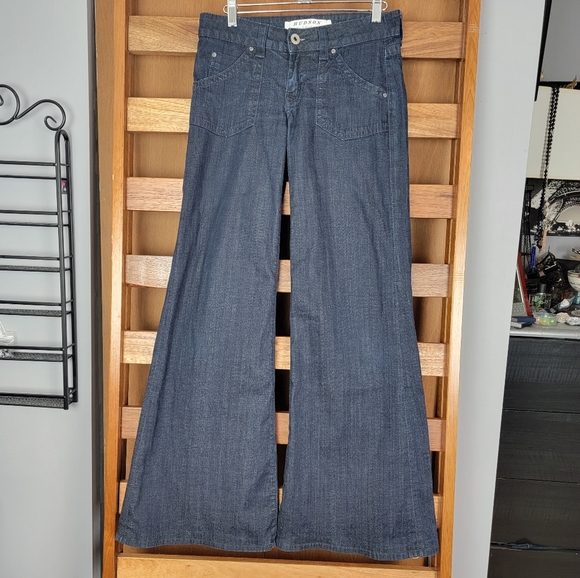 Hudson Dark Wash Flare Jeans Sz 